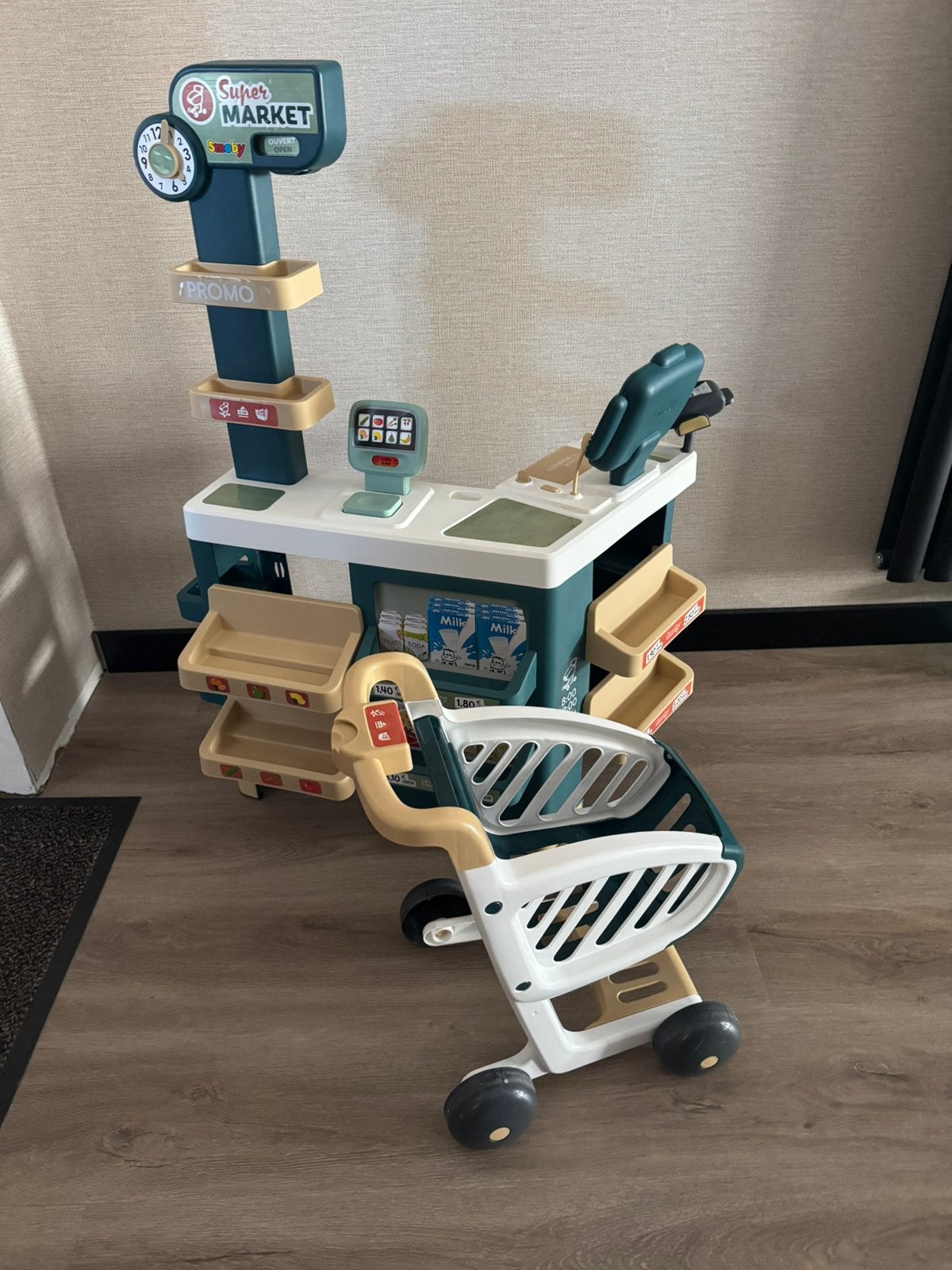 Kinderwinkel grote versie van Smoby, Ophalen, Zo goed als nieuw