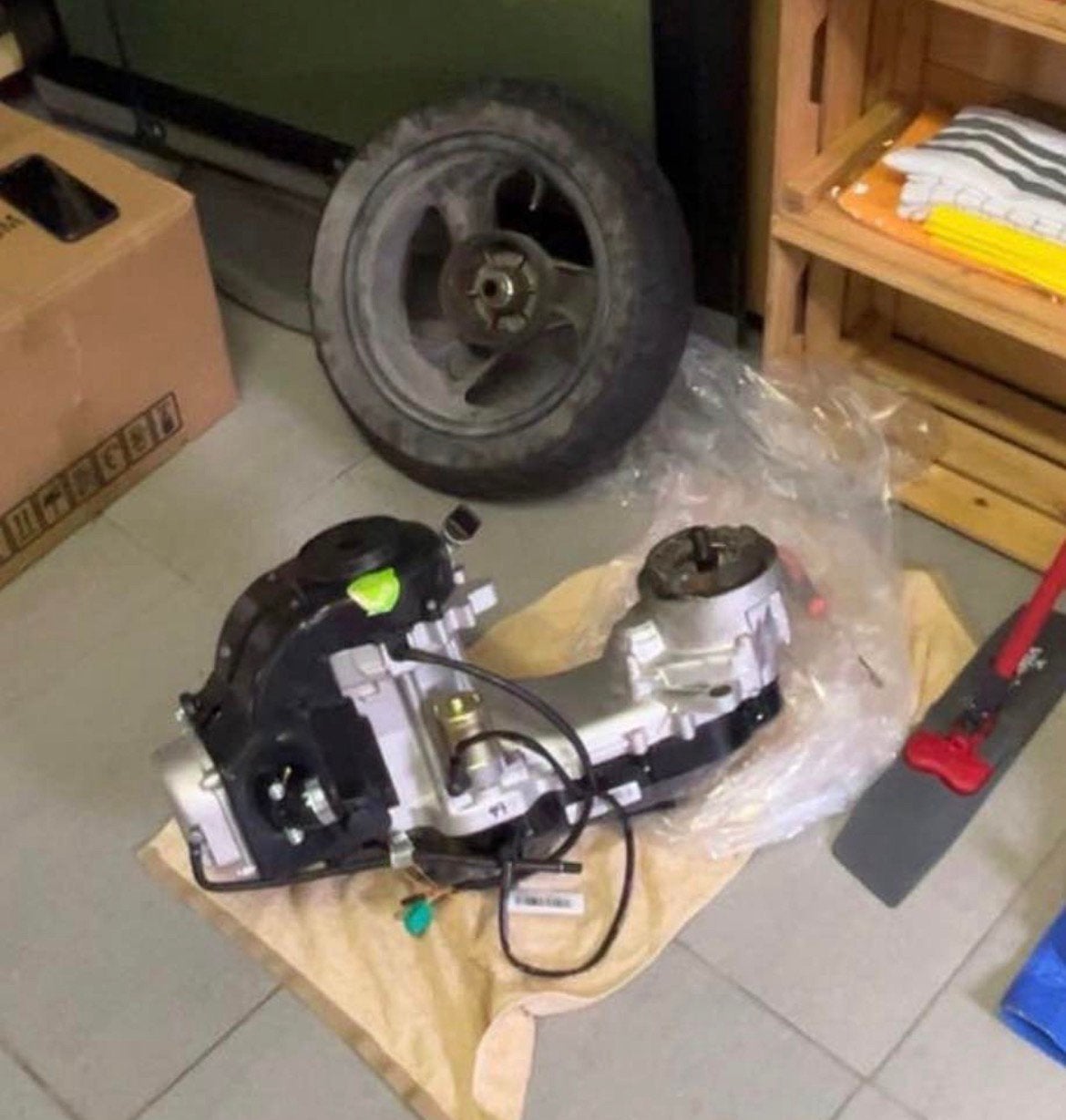 Kymco blok moet weg is nog nieuwe nooit gebruikt, Ophalen, Nieuw