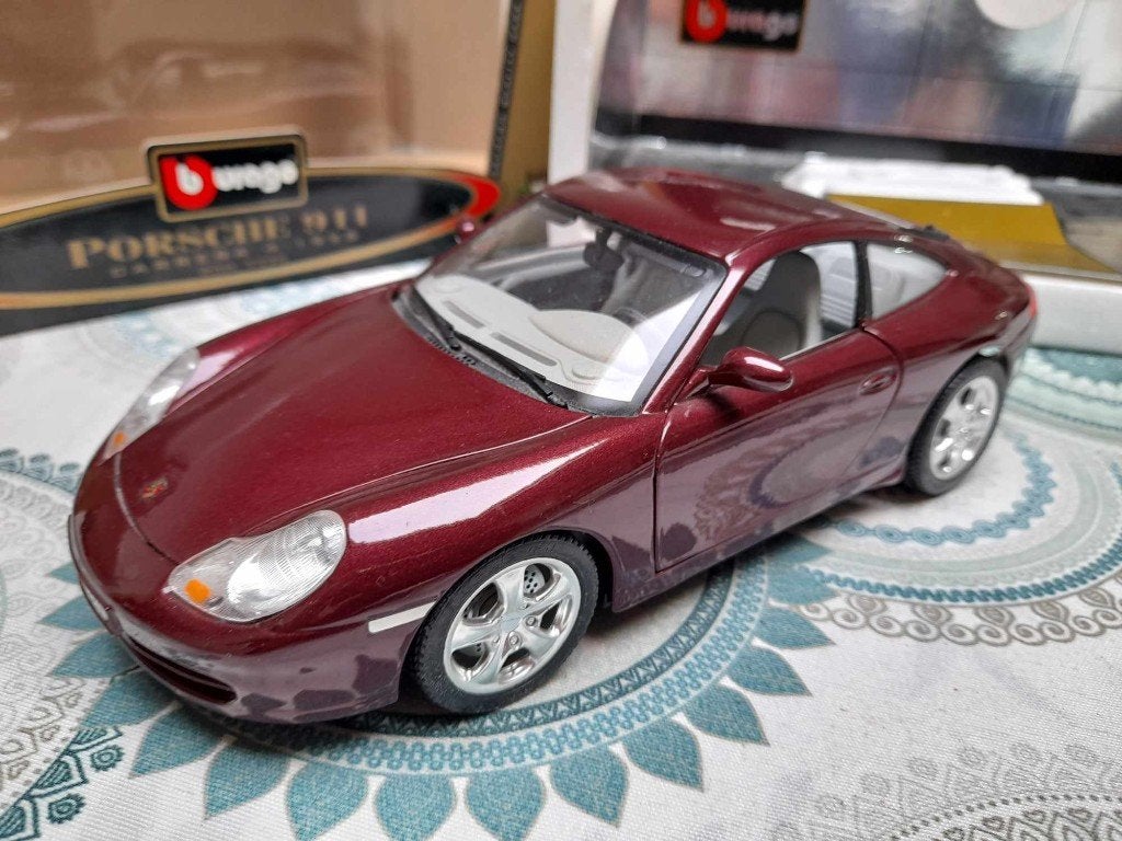 Porsche 1/18., Enlèvement ou Envoi, Burago