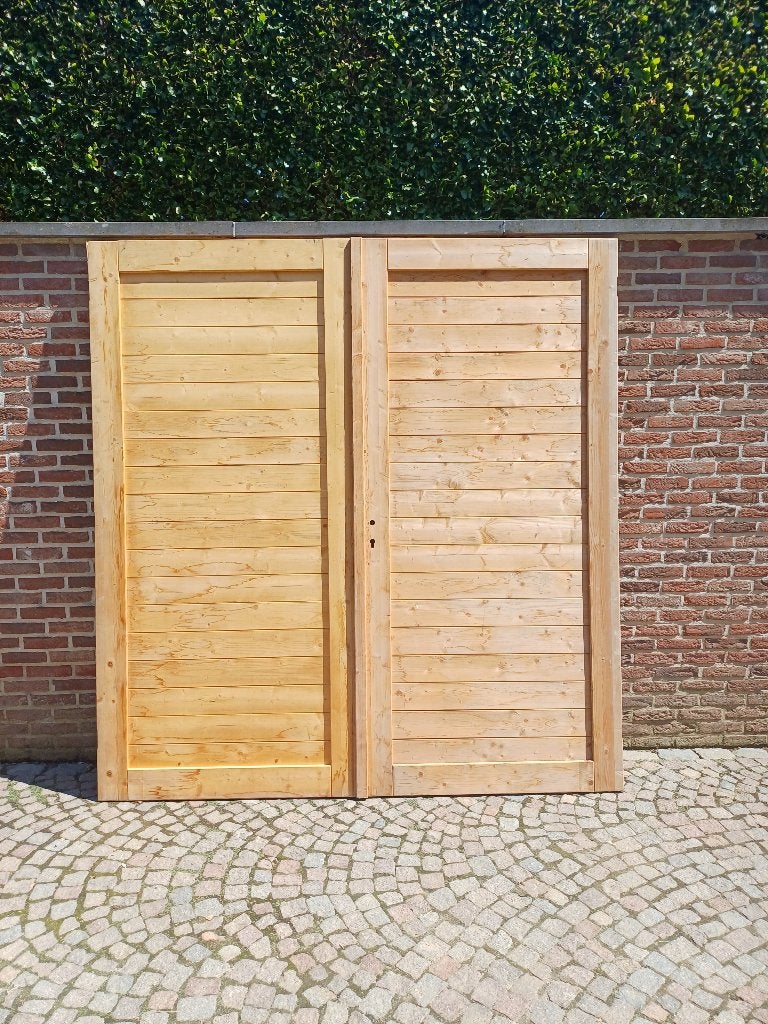 Houten poort, Ophalen, Nieuw