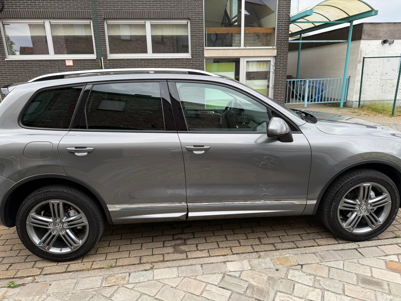 VW Touareg, Auto's, Automaat, Lichtsensor, Overige kleuren, Particulier