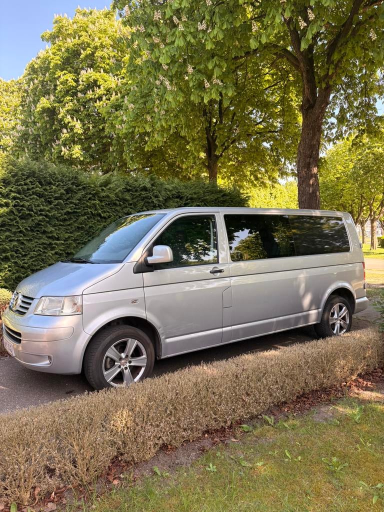 Volkswagen T5 5 plaatsen + lichte vracht, Auto's, Automaat, Volkswagen, Particulier, Euro 4