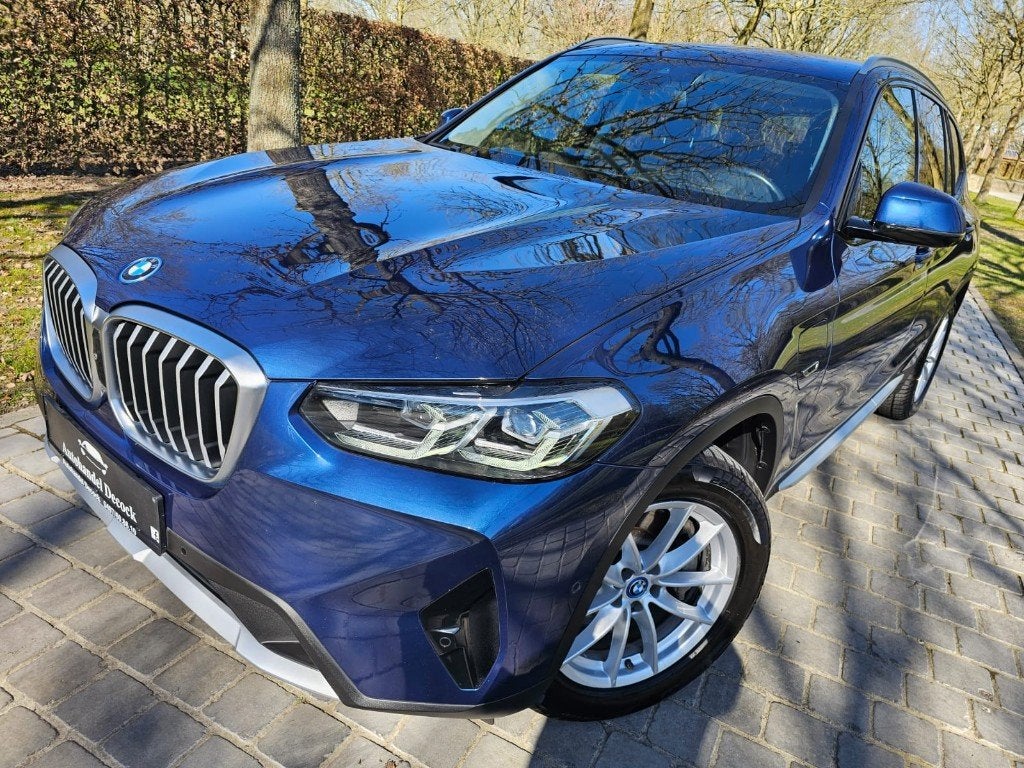 Bmw X3 2.0 Xdrive 30E FACELIFT | 360CAMERA | TREKHAAK, Automaat, 2000 kg, Blauw, Leder