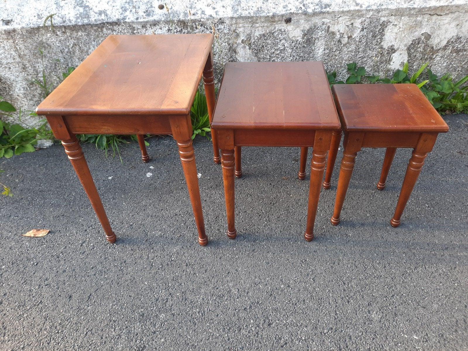 Tables gigognes lot 3 pièces très bon état