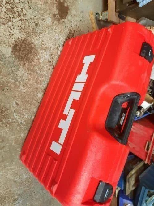 Hilti dch 240 diamantzaagmachine betonzaag  steenenzaag, Doe-het-zelf en Bouw, Ophalen, 70 mm of meer, Overige typen, Zo goed als nieuw