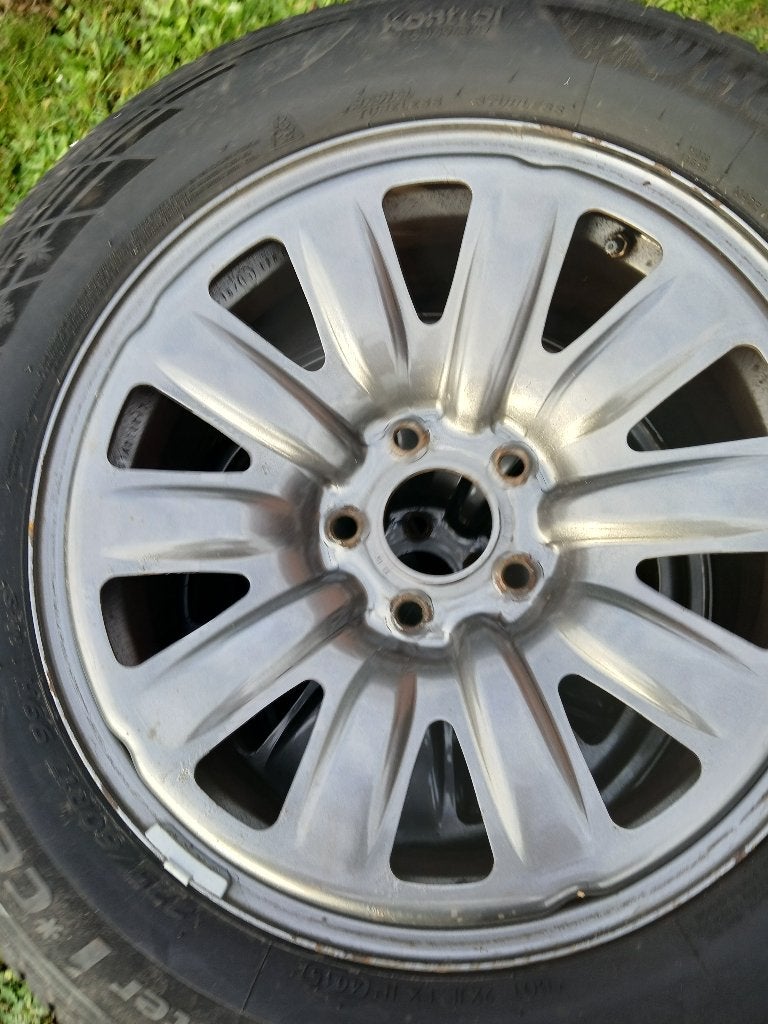 PNEUS NEIGE SUR JANTES /// KIA SPORTAGE ///, Autos : Pièces & Accessoires, Enlèvement, 4 Saisons, Pneu(s)