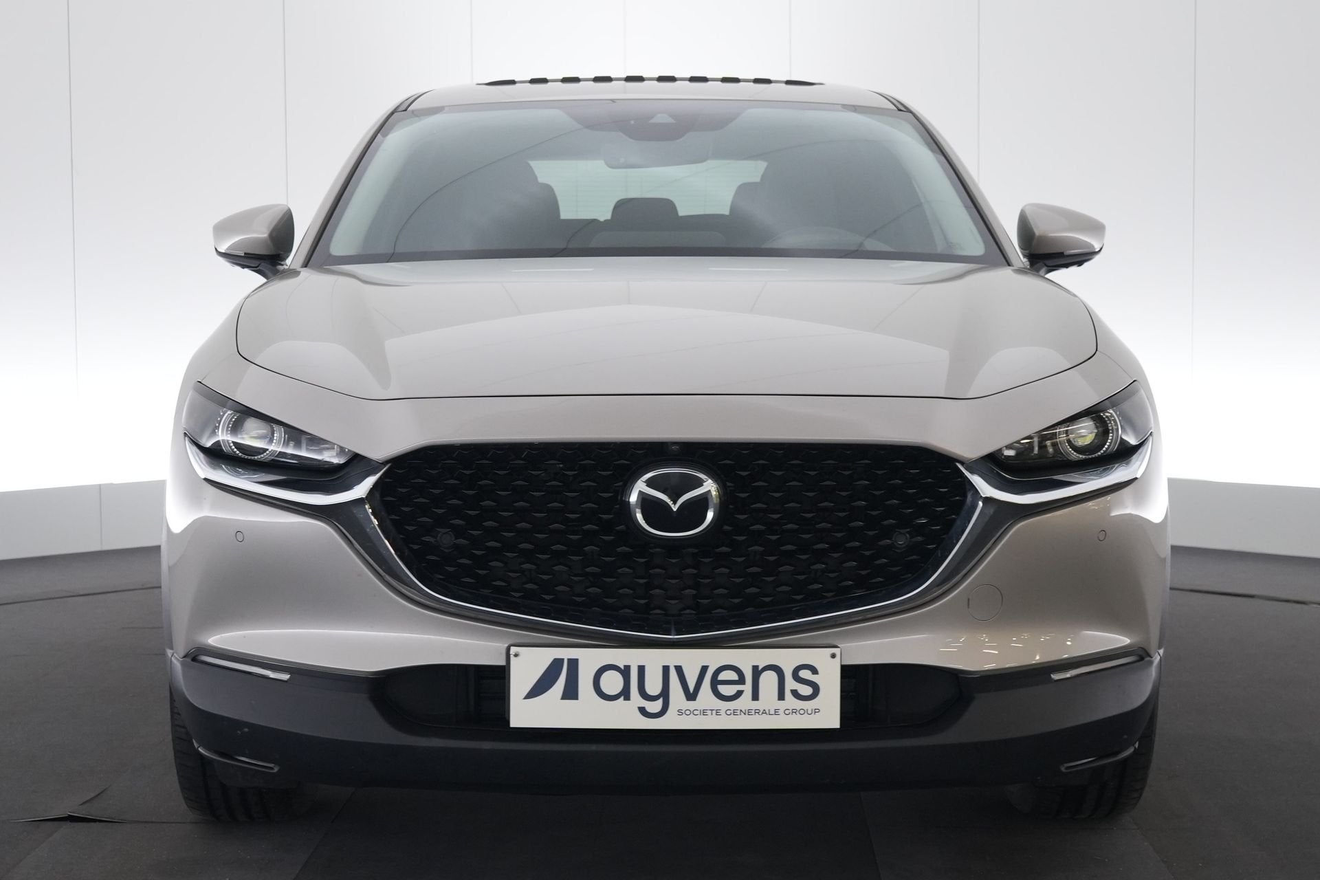 (2CMX694) MAZDA CX-30, Cuir, Argent ou Gris, Euro 6, Entreprise