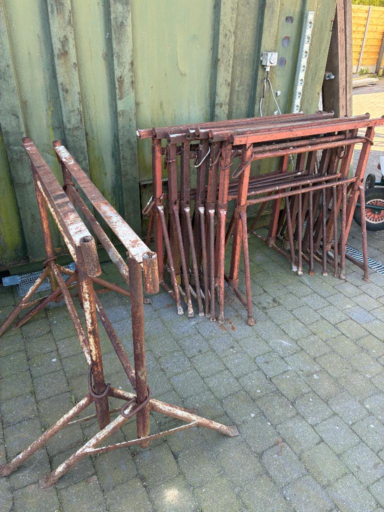 Bouwmaterialen!!, Ophalen, Gebruikt