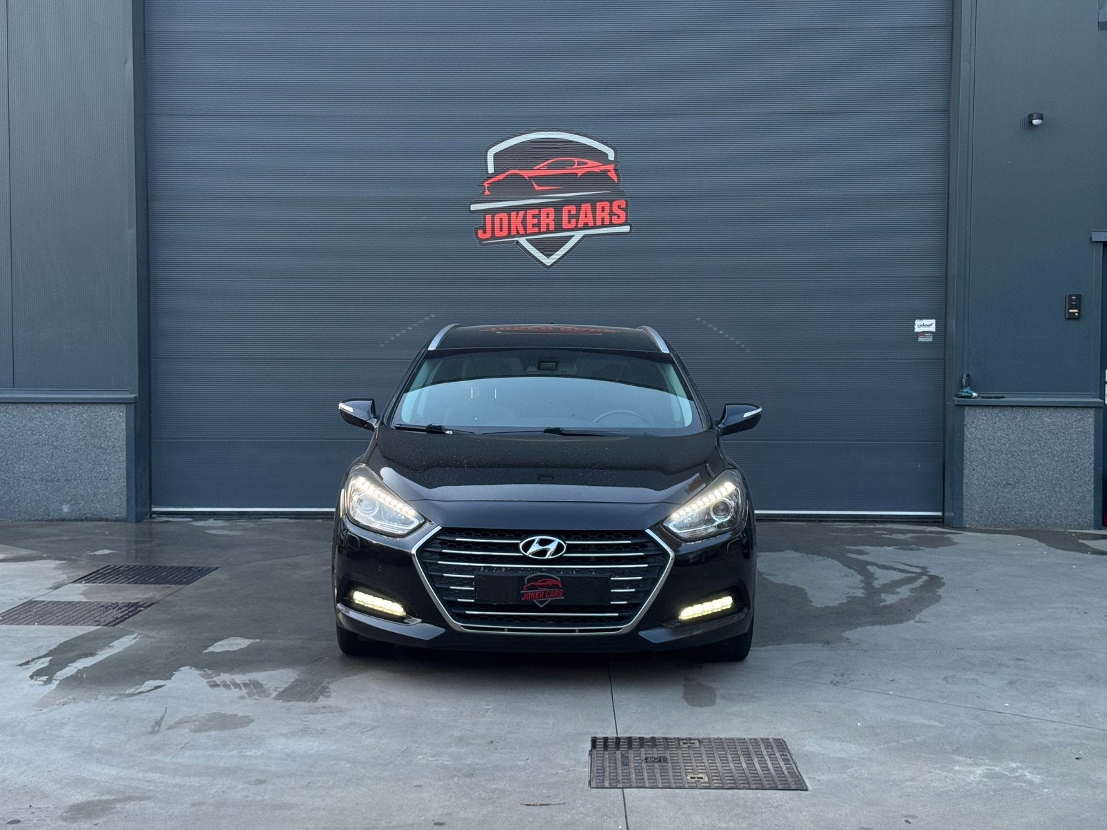 Hyundai i40 SW 1.7 CRDi Premium Automaat FULL, Auto's, Hyundai, Automaat, Dealer onderhouden, 4 cilinders, 1685 cc