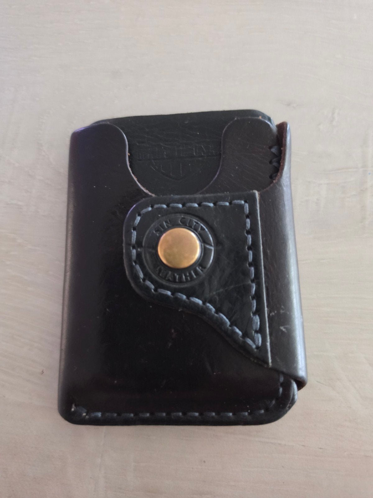 Lot de 2 rats en cuir Sin City, Bijoux, Sacs & Beauté, Autres marques, Cuir, Enlèvement ou Envoi, Comme neuf