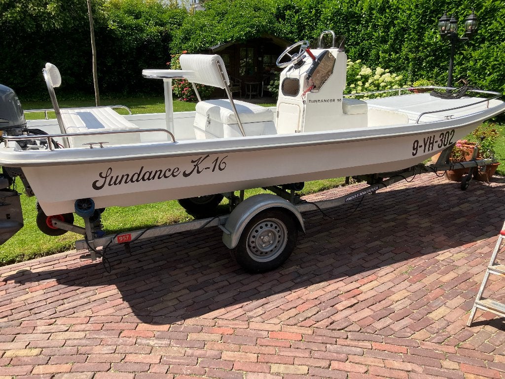 skif sea ray sundance 40pk yamaha trailer, Watersport en Boten, Ophalen, Viertaktmotor, Zo goed als nieuw, 30 tot 50 pk