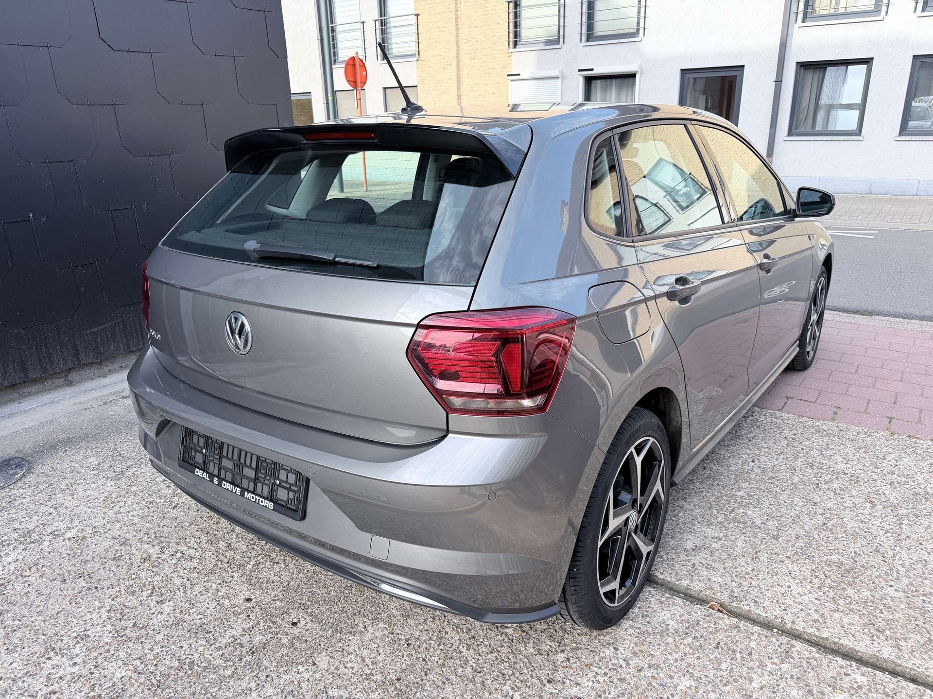 Volkswagen Polo 1.0 I EDITION R LINE | CARPLAY | AIRCO | PDC, Argent ou Gris, Achat, Euro 6, Entreprise