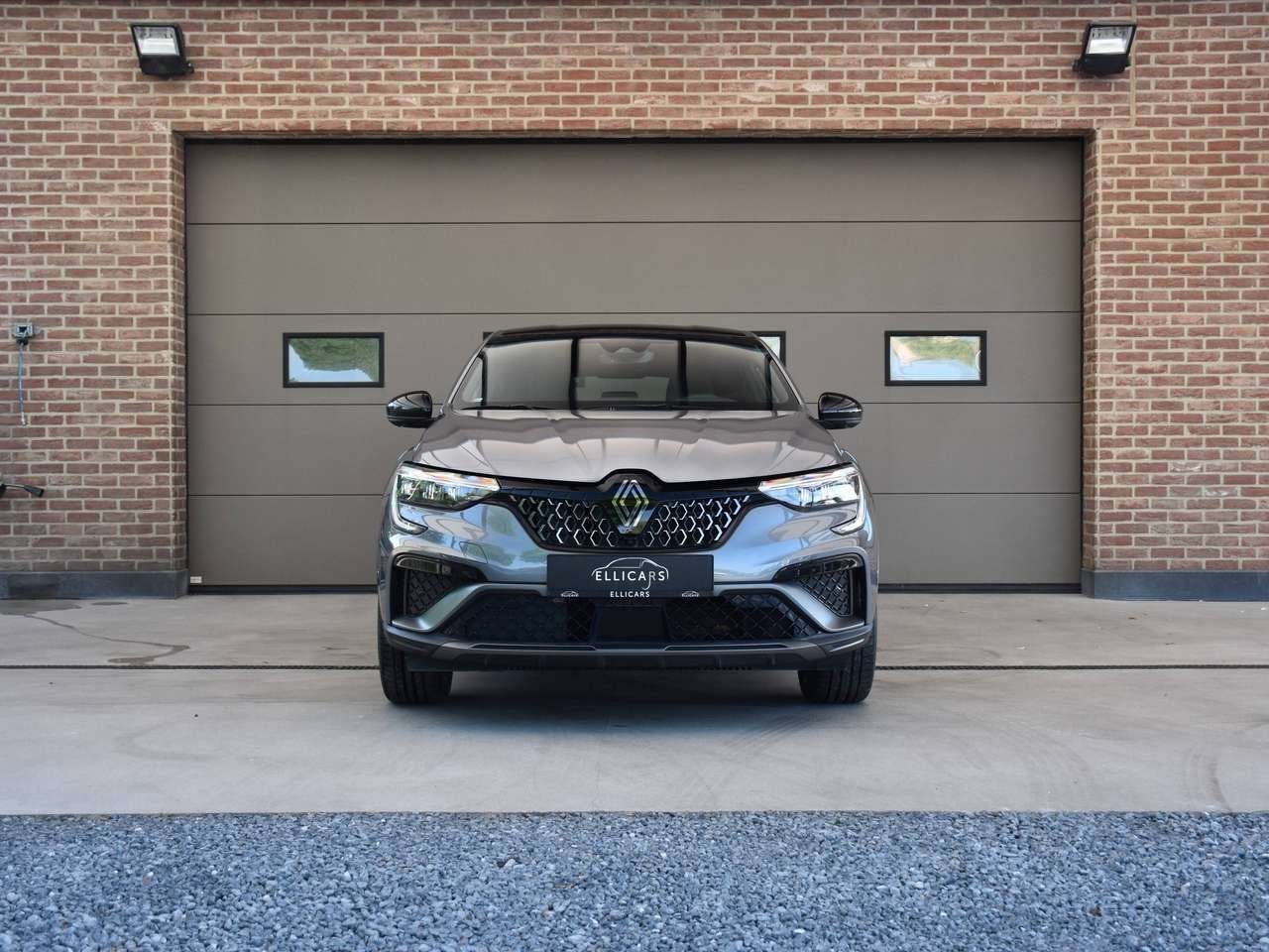 Renault Arkana 1.6i E-TECH HEV / ESPRIT ALPINE / CARPLAY /, Autos, Renault, 0 kg, 0 kg, Noir, 5 portes
