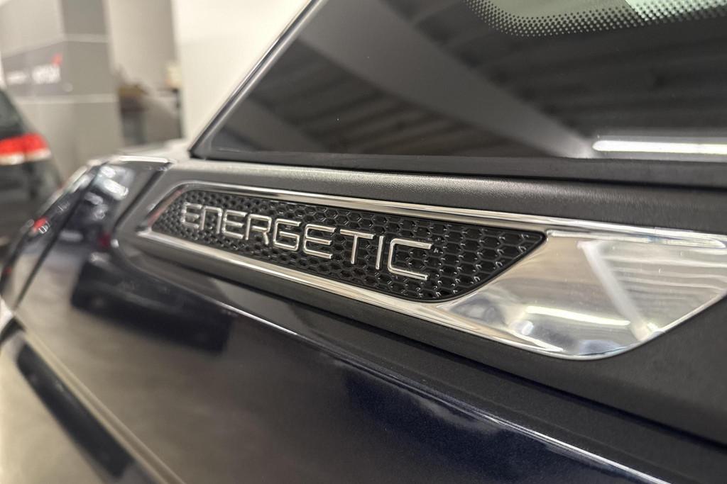 Volkswagen Multivan Lang 1.4l TSI/PHEV Energetic, Autos, https://public.car-pass.be/vhr/2564a314-d60c-4488-aea7-5a2f8fd271f6, 218 ch