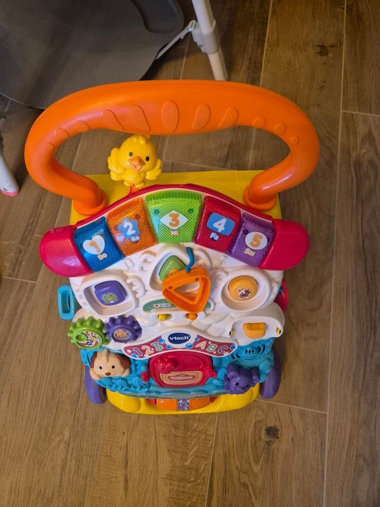 Vtech Loopwagen Baby Walker, Ophalen, Zo goed als nieuw, 6 maanden tot 2 jaar