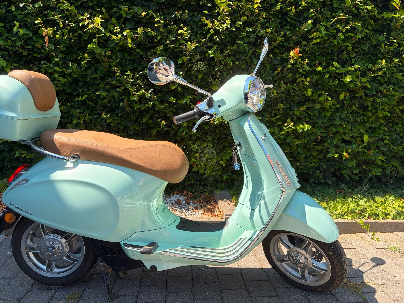 Vespa primavera elettrica, Vélos & Vélomoteurs, Scooters | Vespa, Utilisé, Autres modèles, Classe B (45 km/h), Électrique, Enlèvement