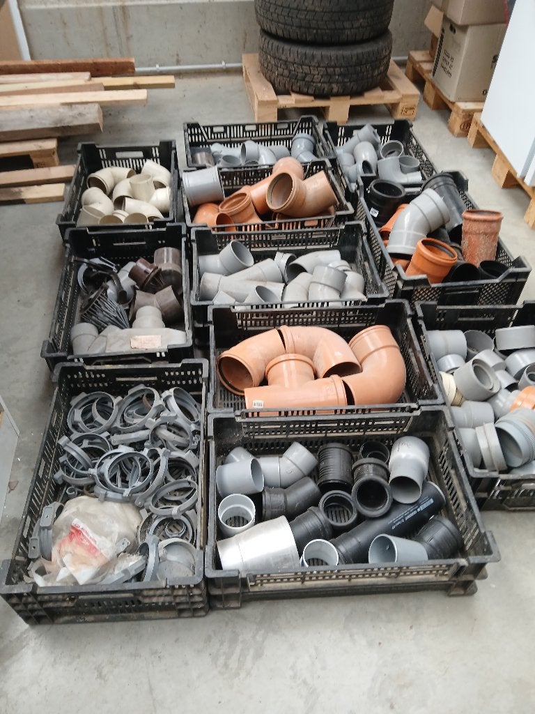 Tuyaux de drainage, Bricolage & Construction, Enlèvement, Comme neuf, PVC, Coudes