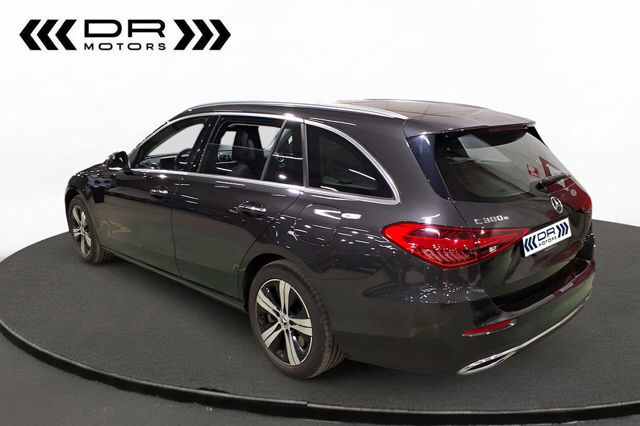 Mercedes-Benz C 300 e - PHEV LUXURY LINE - CARPLAY - CAMERA, 0 min, Bedrijf, 5 deurs, Hybride Elektrisch/Benzine