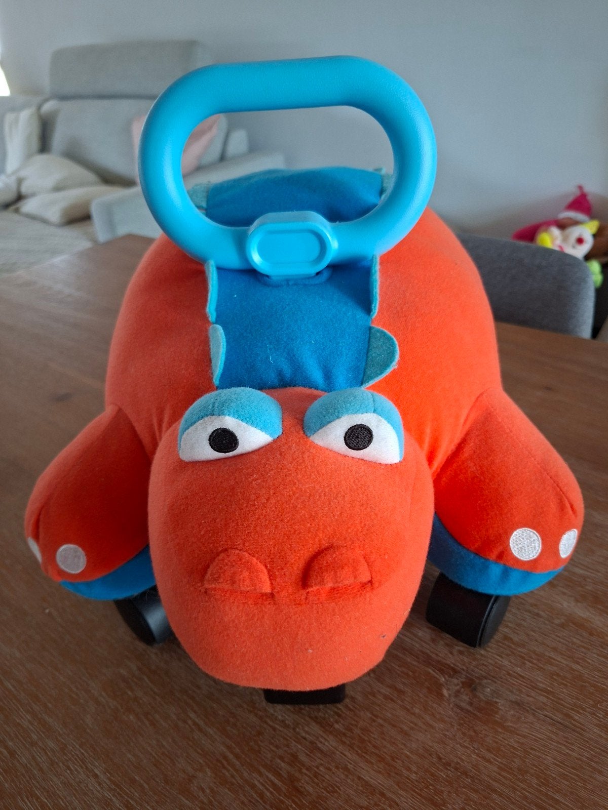 little tikes racer kussen dino, Ophalen, Zo goed als nieuw