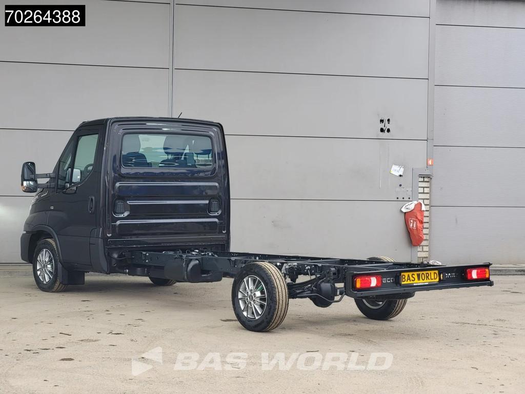 Iveco Daily 35S18 BPM VRIJ! Automaat BPM VRIJ! 410WB Chassis, Auto's, Bestelwagens en Lichte vracht, Automaat, Stof, Euro 6, 4 cilinders