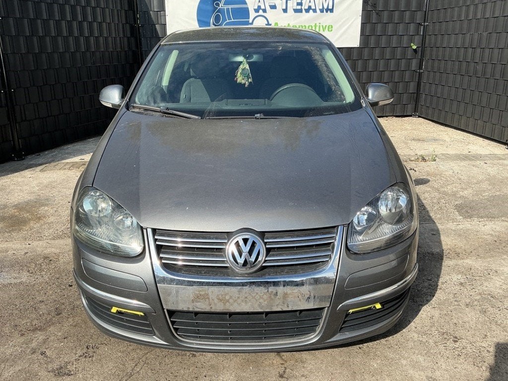 FACE AVANT Volkswagen Jetta III (1K2) (09-2004/10-2010), Autos : Pièces & Accessoires, Volkswagen, Volkswagen AG, Utilisé, Kundenbetreuung@volkswagen.de