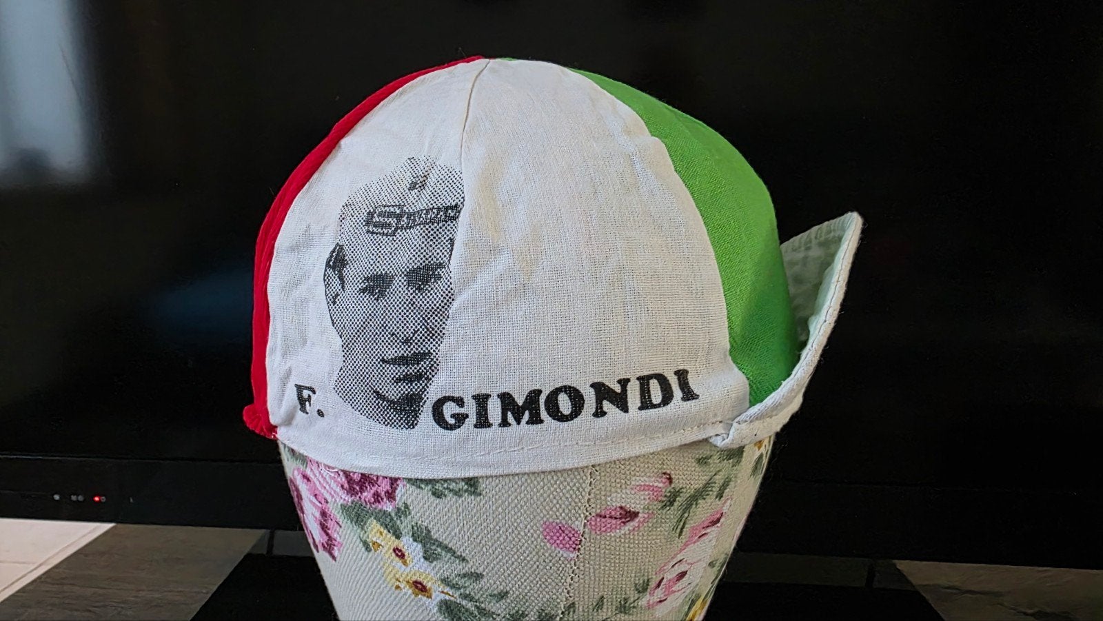 Casquette cycliste Felice Gimondi du début des années 70, Enlèvement ou Envoi
