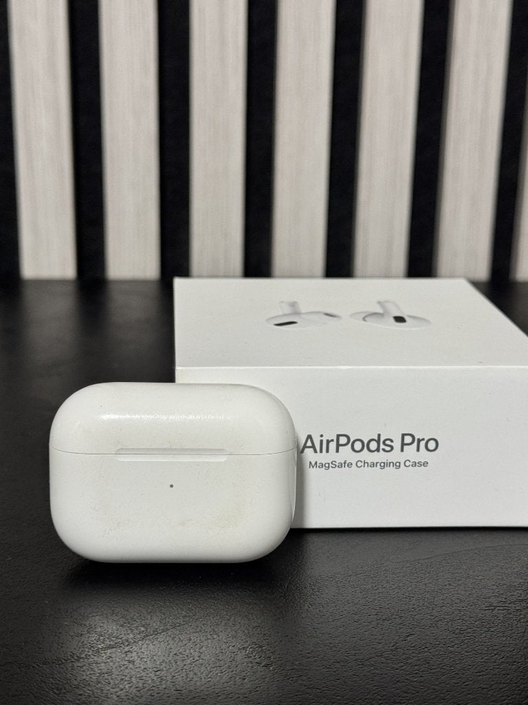 Apple AirPods Pro 1e generatie, Gebruikt, In gehoorgang (in-ear), Ophalen of Verzenden, Apple