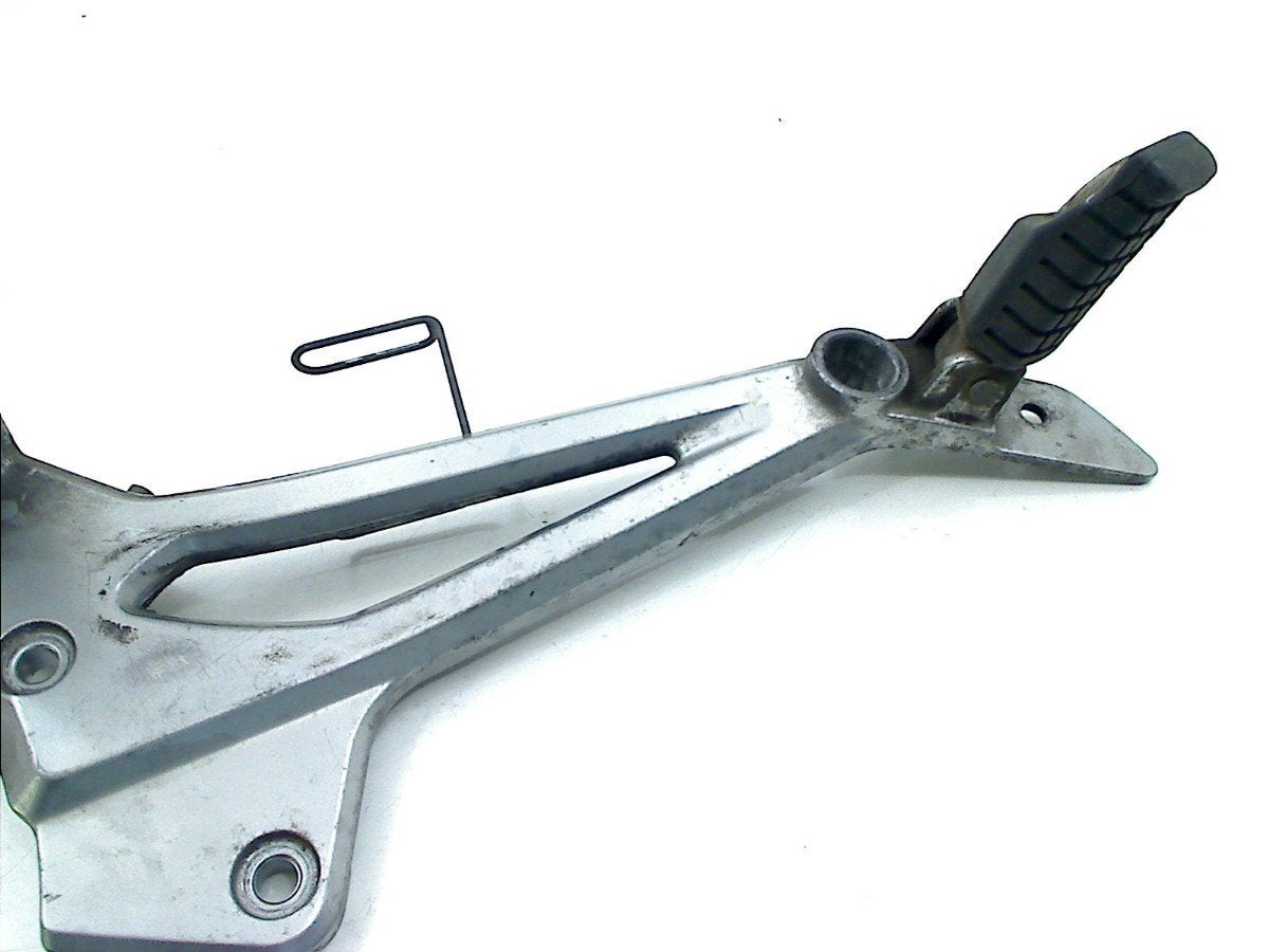 SCHETSPLAAT RECHTS VOOR ER-5 1997-2000 (ER5 ER500A-B), Dhr. S. di Majo, Gebruikt, Info@cama-motorparts.nl, P.J. Troelstraweg 8 8
3144 CX  MAASSLUIS, NL