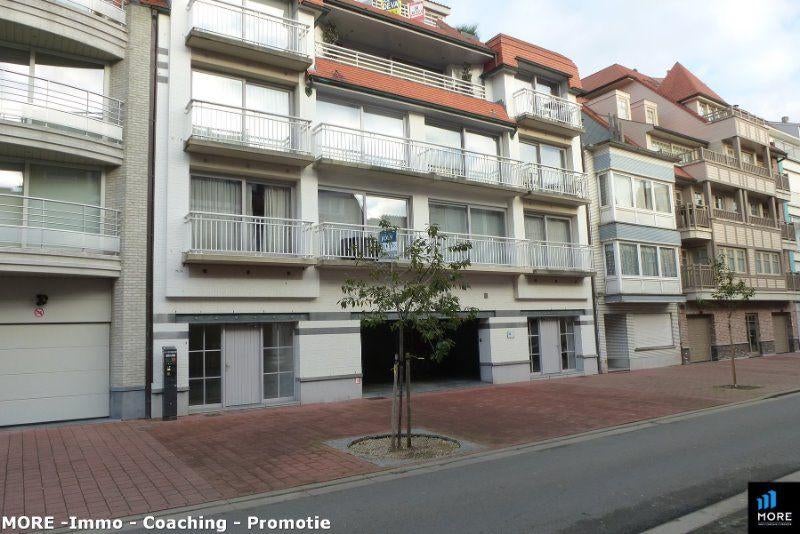 Place de parking à LOUER (réf. 4365375), Province de Flandre-Occidentale