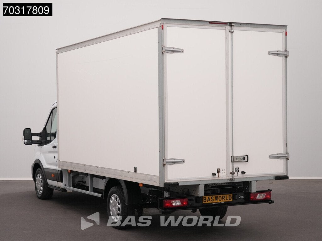 Ford Transit 130pk Bakwagen met Achterdeuren Airco Cruise Me, Stof, Euro 6, 4 cilinders, 2600 kg