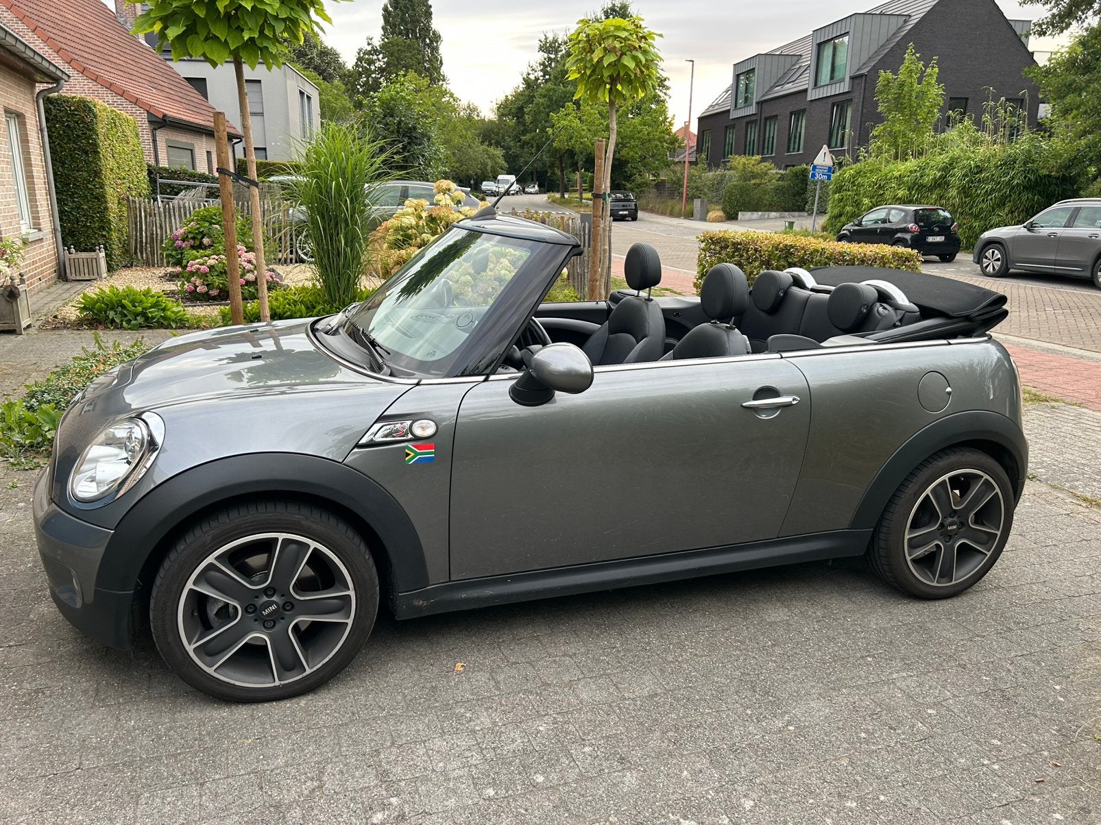 2010 Mini Cooper S Cabrio - airco - 65k KM, Auto's, Euro 5, Zwart, Leder, Handgeschakeld