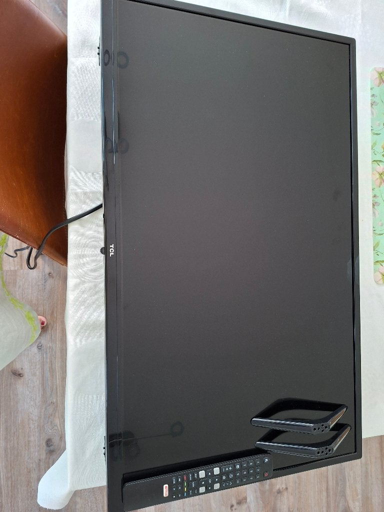 TLC Android TV 32inc, Gebruikt, LCD, Smart TV, Ophalen