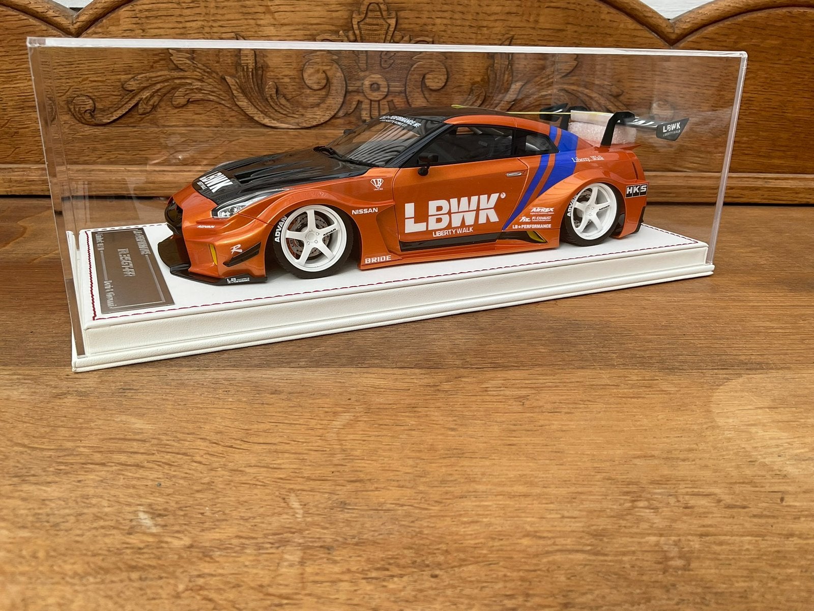1/18 Nissan R35 GT-RR Davis Giovanni Orange/purple ,only 10., Hobby & Loisirs créatifs, Enlèvement ou Envoi, Neuf