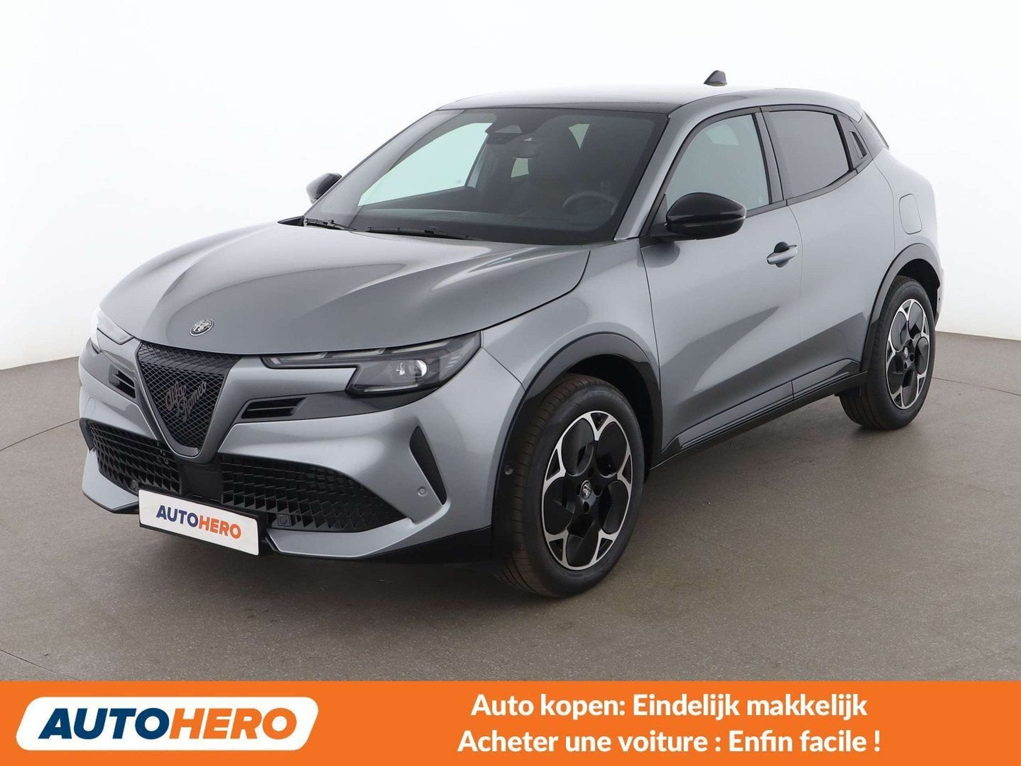 Alfa Romeo Junior 1.2 VGT Mild-Hybrid Ti (automatique), Autos, Alfa Romeo, Argent ou Gris, Achat, https://public.car-pass.be/vhr/eb476f4d-5d64-4ca3-8c79-d0788e89d5e2