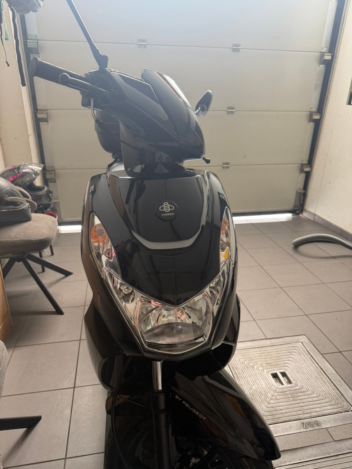 Peugeot kisbee A klasse, Vélos & Vélomoteurs, Scooters | Peugeot, Enlèvement, Comme neuf