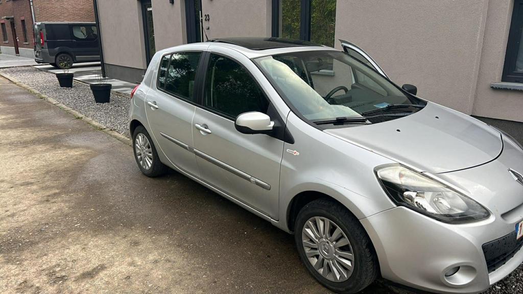 Renault Clio 1.5 DCI, Euro 5, Stof, Bedrijf, Dealer onderhouden