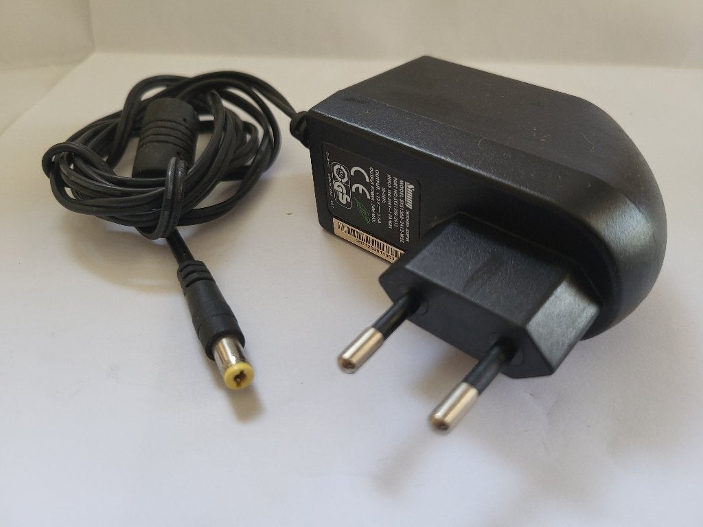 Adaptateur Sunny SYS1308-2412-W2E universel, Informatique & Logiciels, Routeurs & Modems, Enlèvement ou Envoi, Utilisé
