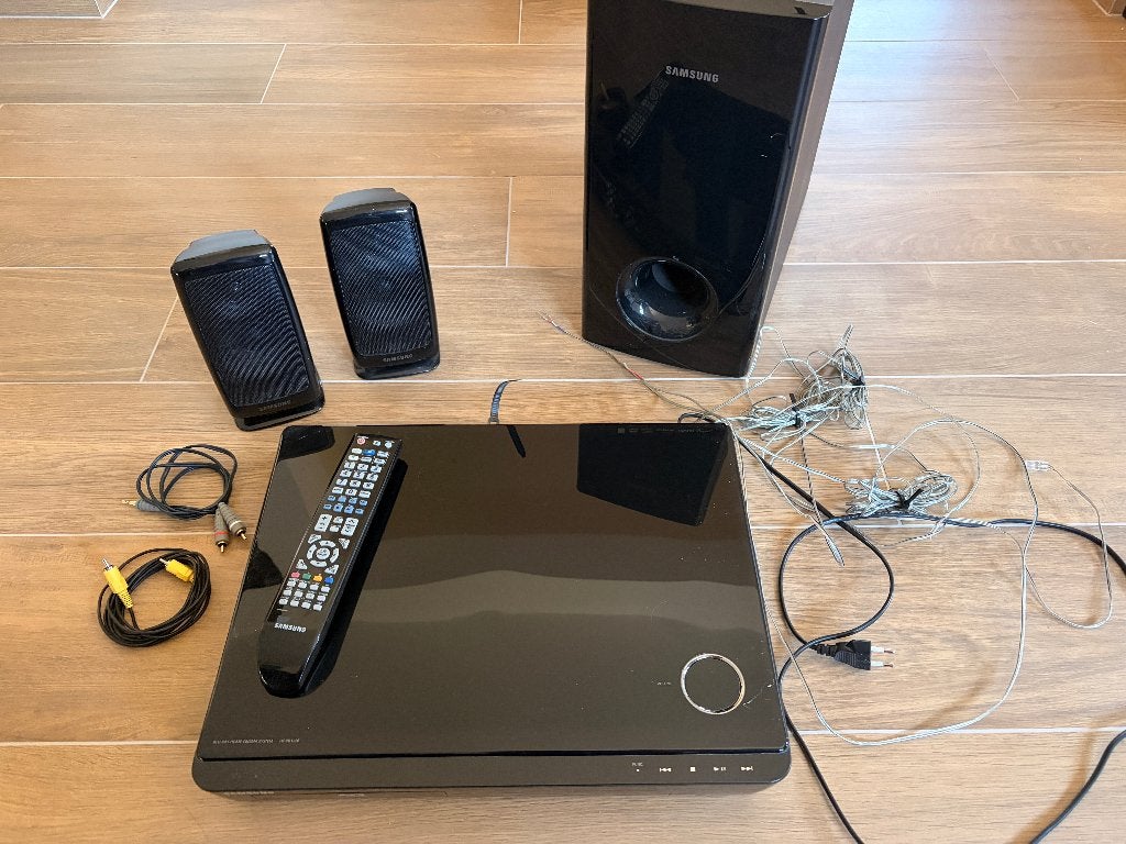 Samsung blu-ray home cinéma system HT-BD1220, Enlèvement ou Envoi, Utilisé