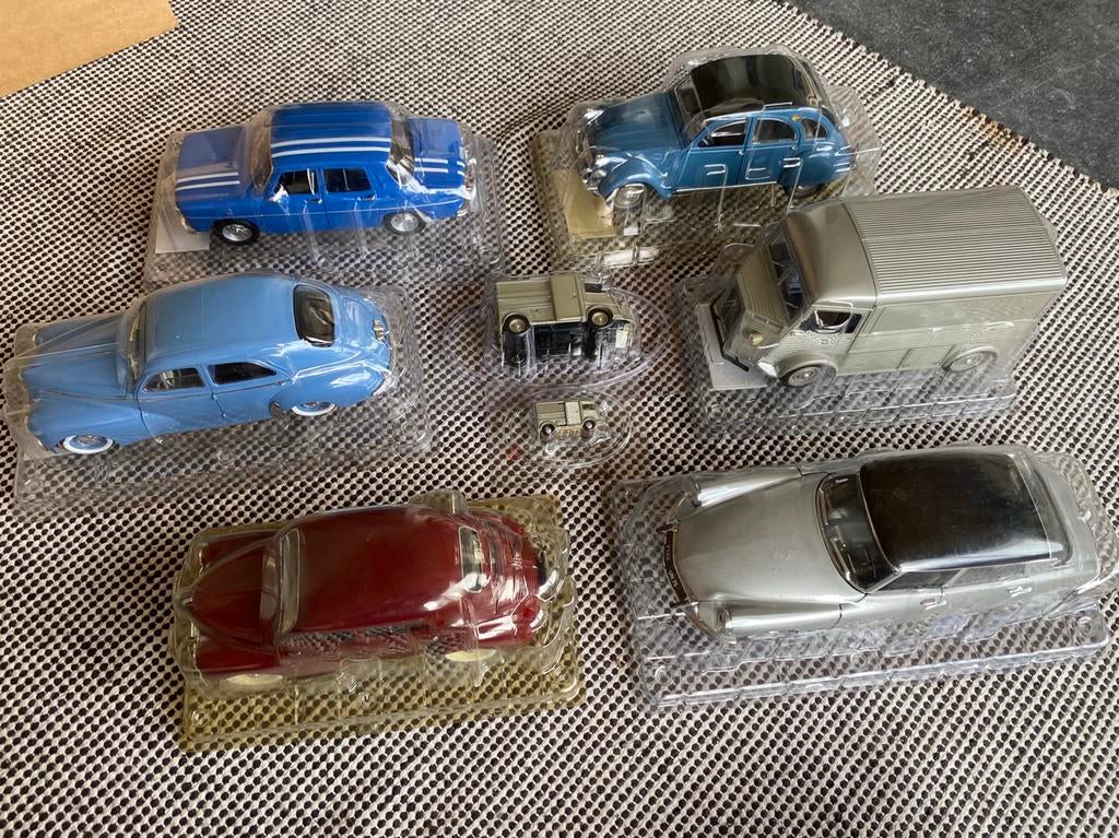 Miniatures voitures de prestiges 1/18, Hobby & Loisirs créatifs, Enlèvement ou Envoi, Comme neuf