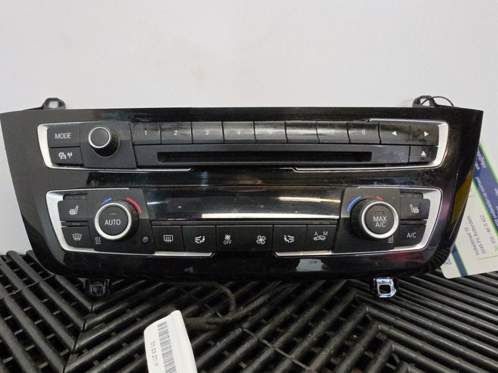 PANNEAU DE COMMANDE CHAUFFAGE CLIMATISATION 4 serie (F32), Utilisé, BMW, Petuelring 130
80809  München, DE, Bayerische Motoren Werke AG