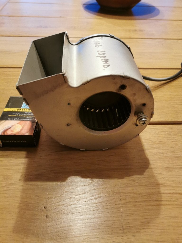 ventilator centrifugaal, Doe-het-zelf en Bouw, Ventilatie en Afzuiging, Zo goed als nieuw, Ventilator, Ophalen of Verzenden