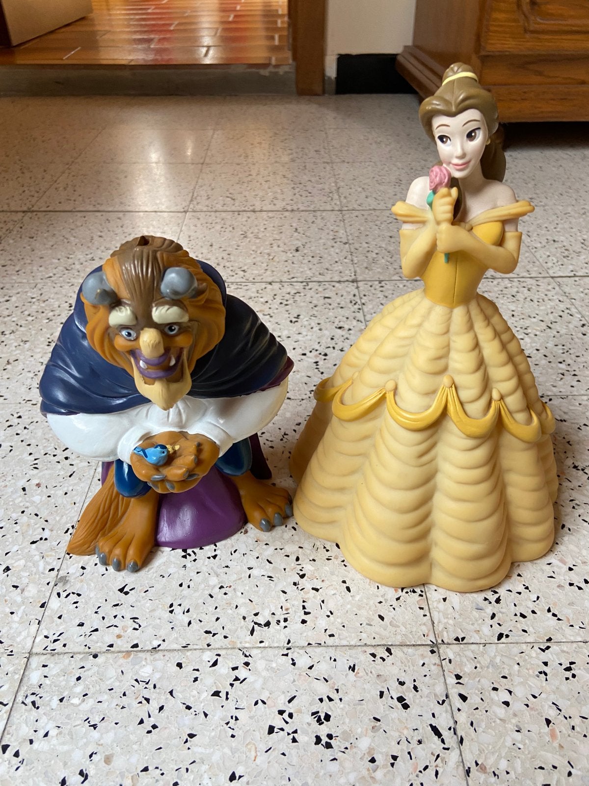 DISNEY LA BELLE ET LA BÊTE, Collections, Enlèvement, Comme neuf