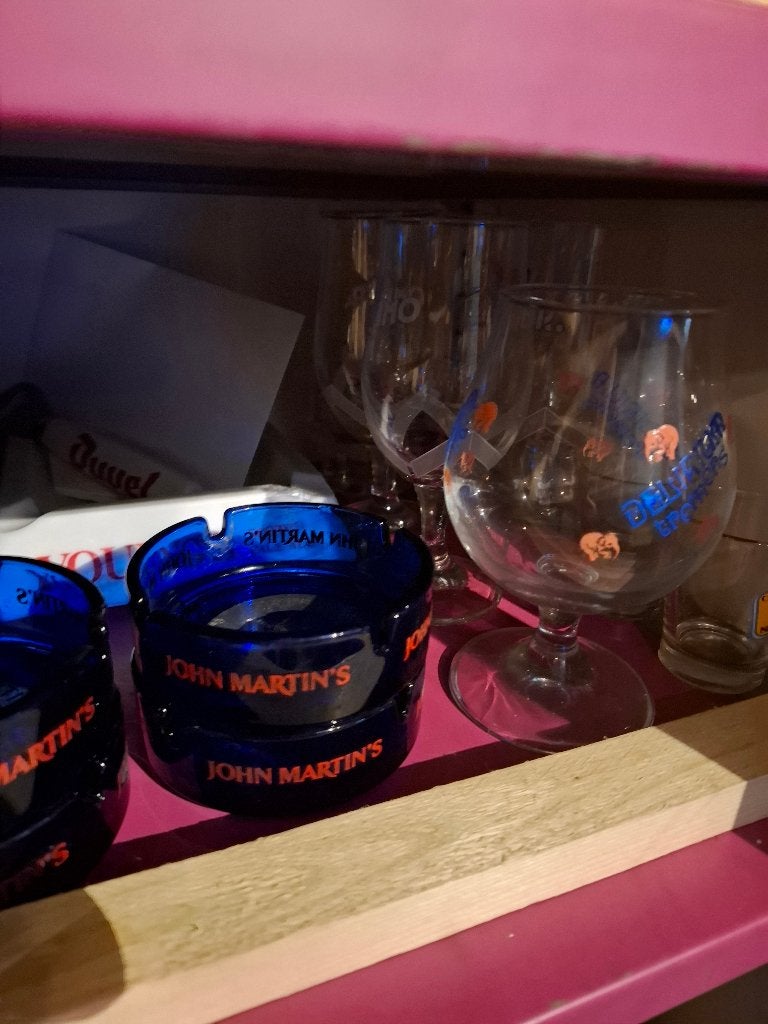 Vintage groot 4x Asbak John martins Topstaat, Verzamelen, Ophalen of Verzenden, Zo goed als nieuw, Overige typen