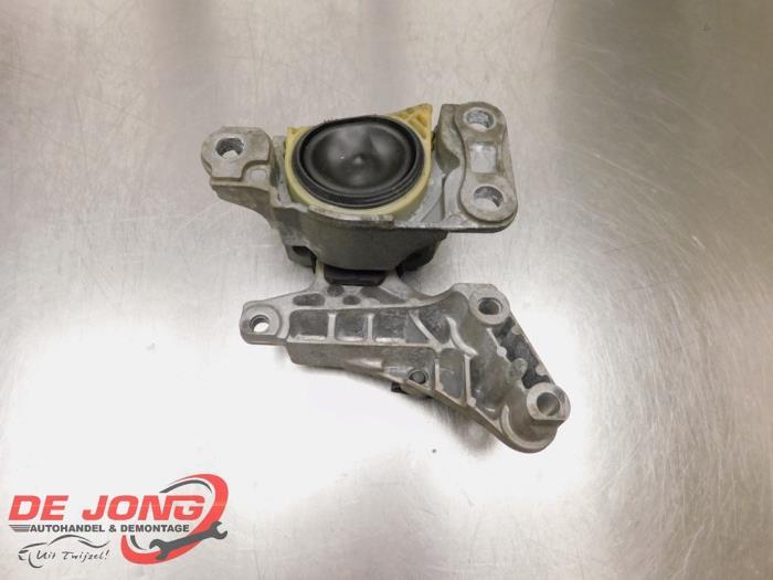 Support moteur d'un Renault Scenic, Autos : Pièces & Accessoires, Suspension & Châssis, Renault, Utilisé, 3 mois de garantie, Enlèvement ou Envoi