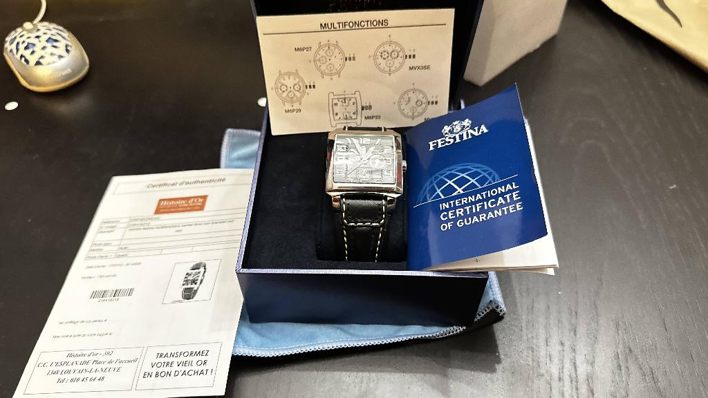 Festina F16282/5 Montre homme Not WORKING Parts or Repair, Montre-bracelet, Autres marques, Enlèvement ou Envoi, Cuir