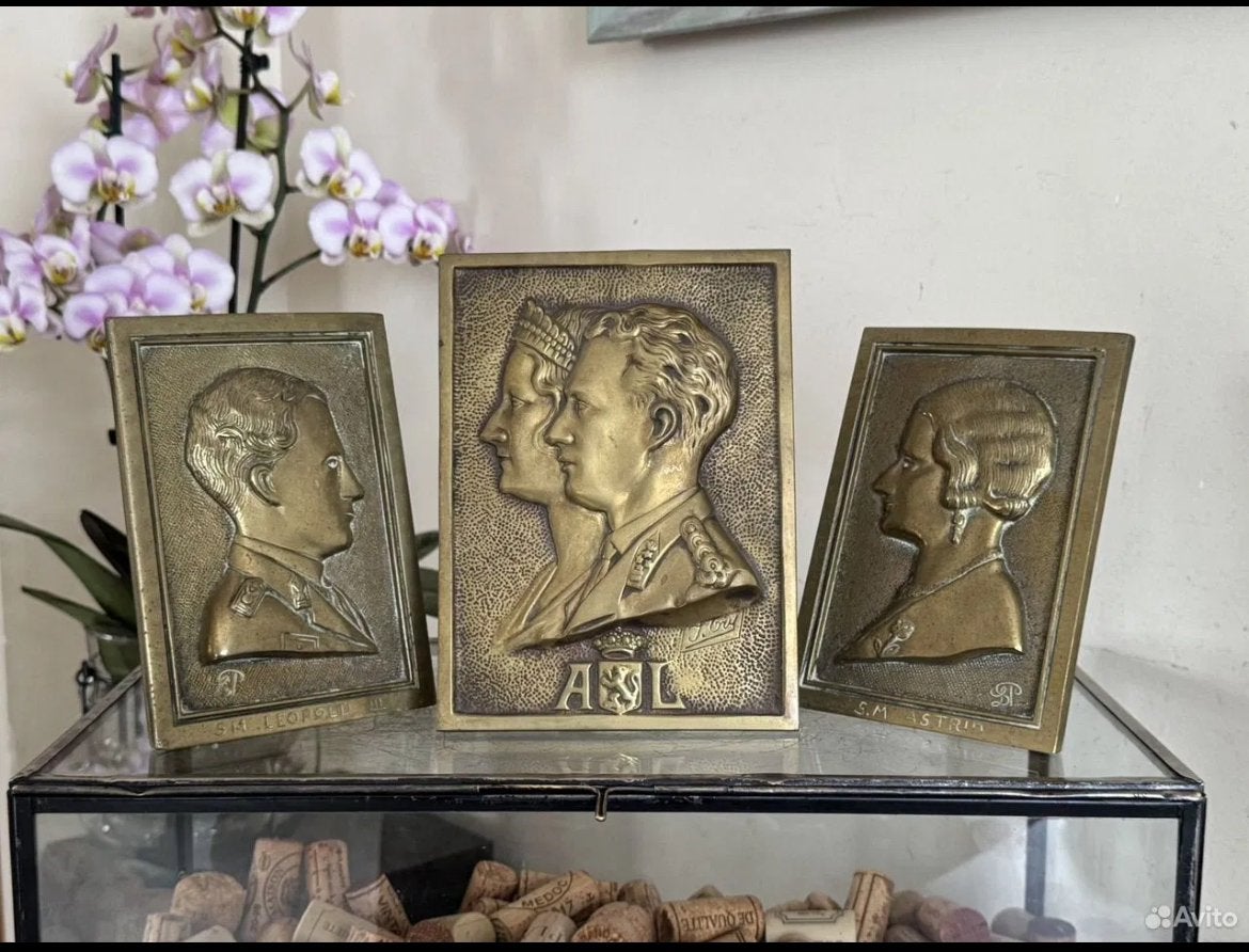 Antieke plaquette met bas-reliëf, Ophalen of Verzenden