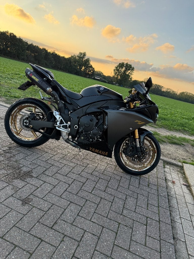 Yamaha R1 - Big Bang, Motos, Permis Moto A, Occasion, Plus de 35 kW, Amortisseurs réglables électroniquement