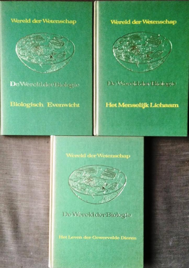 Wereld der wetenschap. - De wereld der Biologie x 6, Boeken, Ophalen of Verzenden