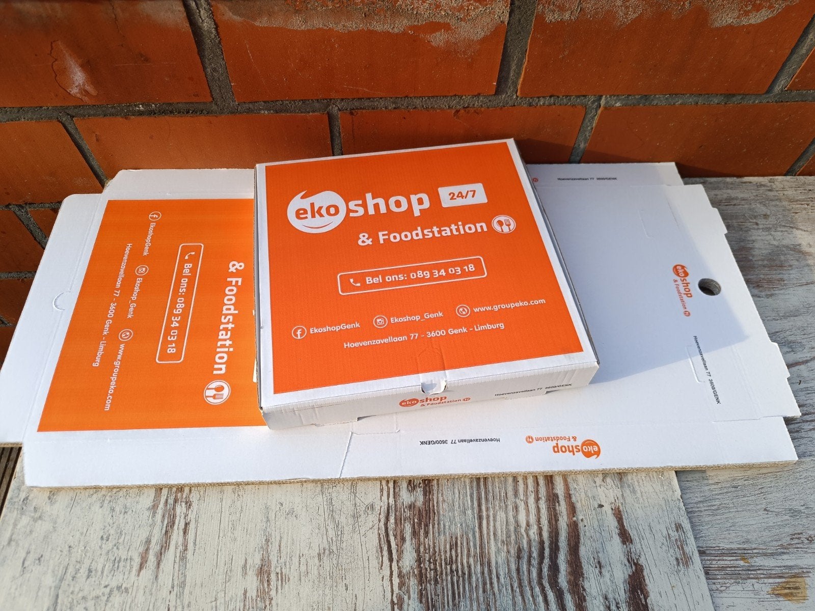 kartonnen pizzadozen 30x30x4cm (plat) – per stapel van 150, Ophalen