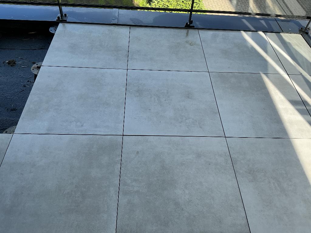 Keramische terrastegel, Doe-het-zelf en Bouw, Tegels, Ophalen, 60 cm of meer, Gebruikt, 10 m² of meer